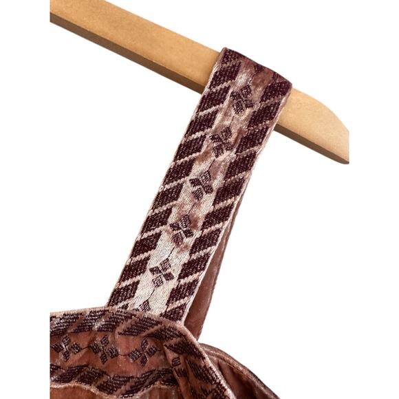 NEW Lucky Brand Pink Crushed Velvet Embroidery Cold Shoulder Pockets Dress Small - Picture 7 of 12